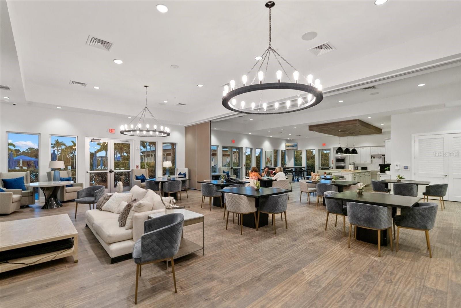 ESPLANADE PALMER - Residential