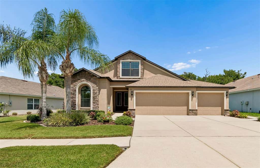 Photo of 6601 Sparkling Way, Wesley Chapel, FL 33545 (MLS # TB8524691)