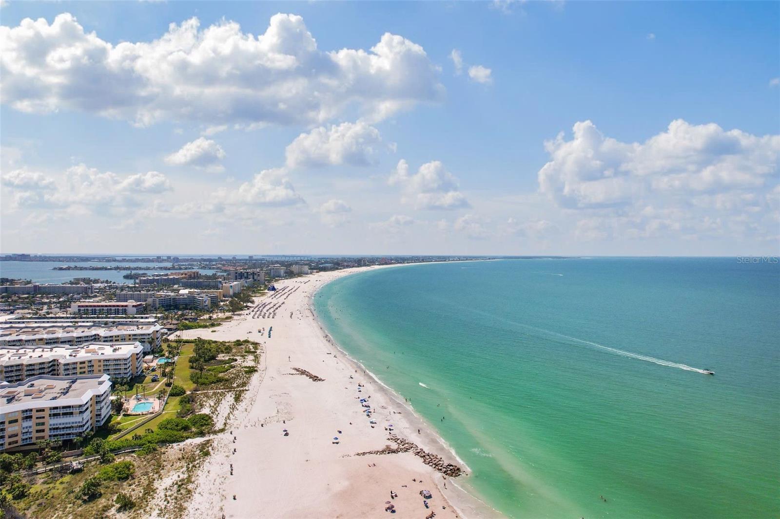 BALTIC APTS CONDO - Residential