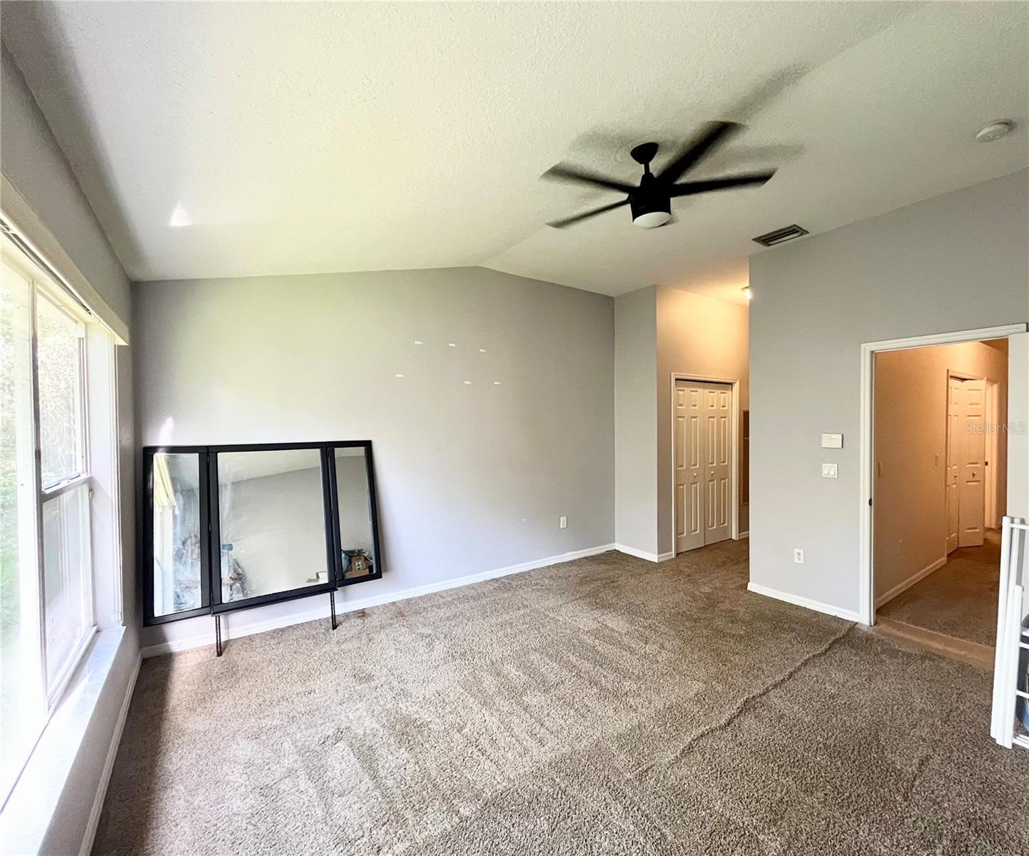 THE PROMENADE TWNHMS AT WESTMEADOWS - Residential