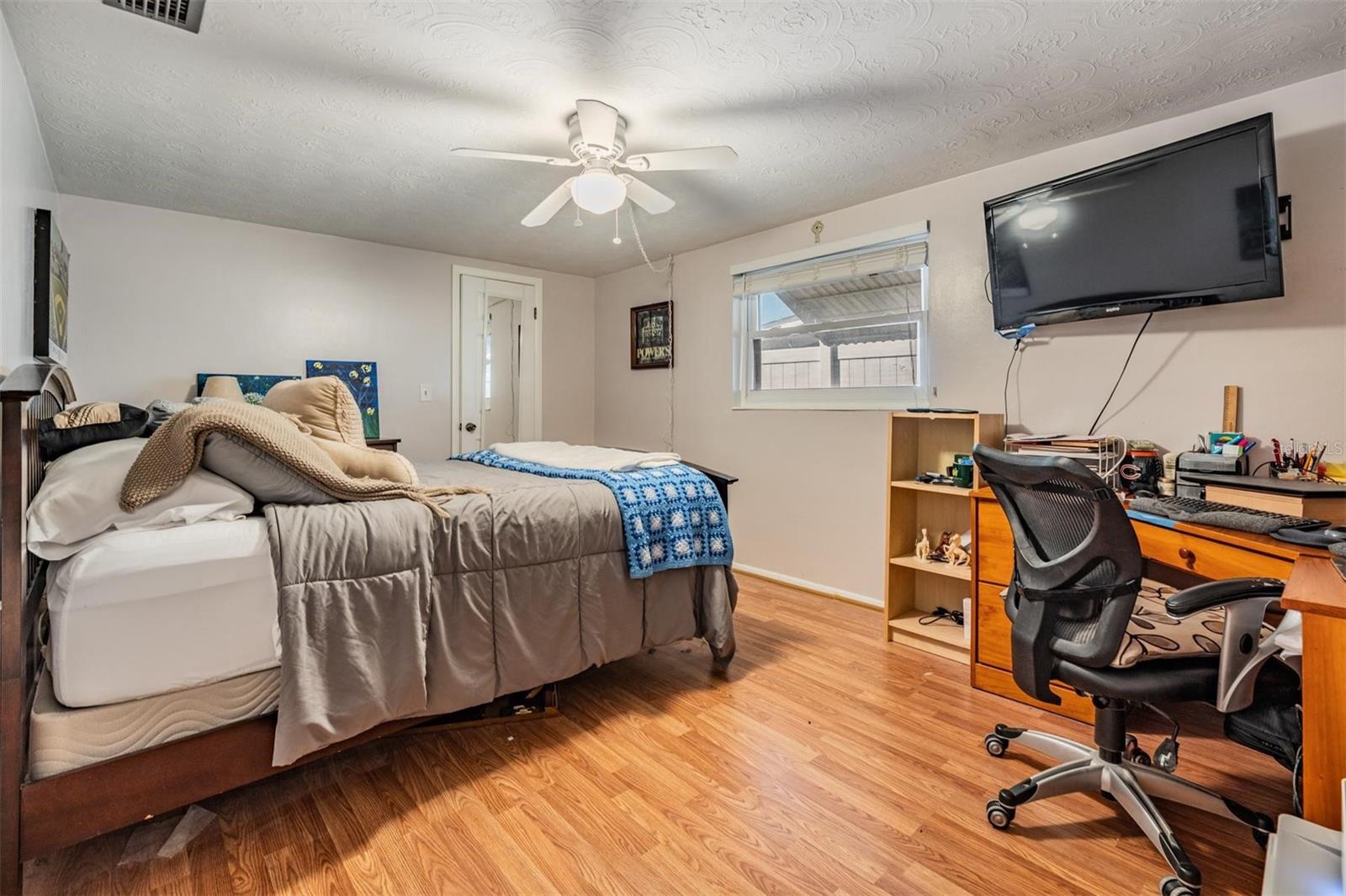 ALOHA GARDENS - Residential