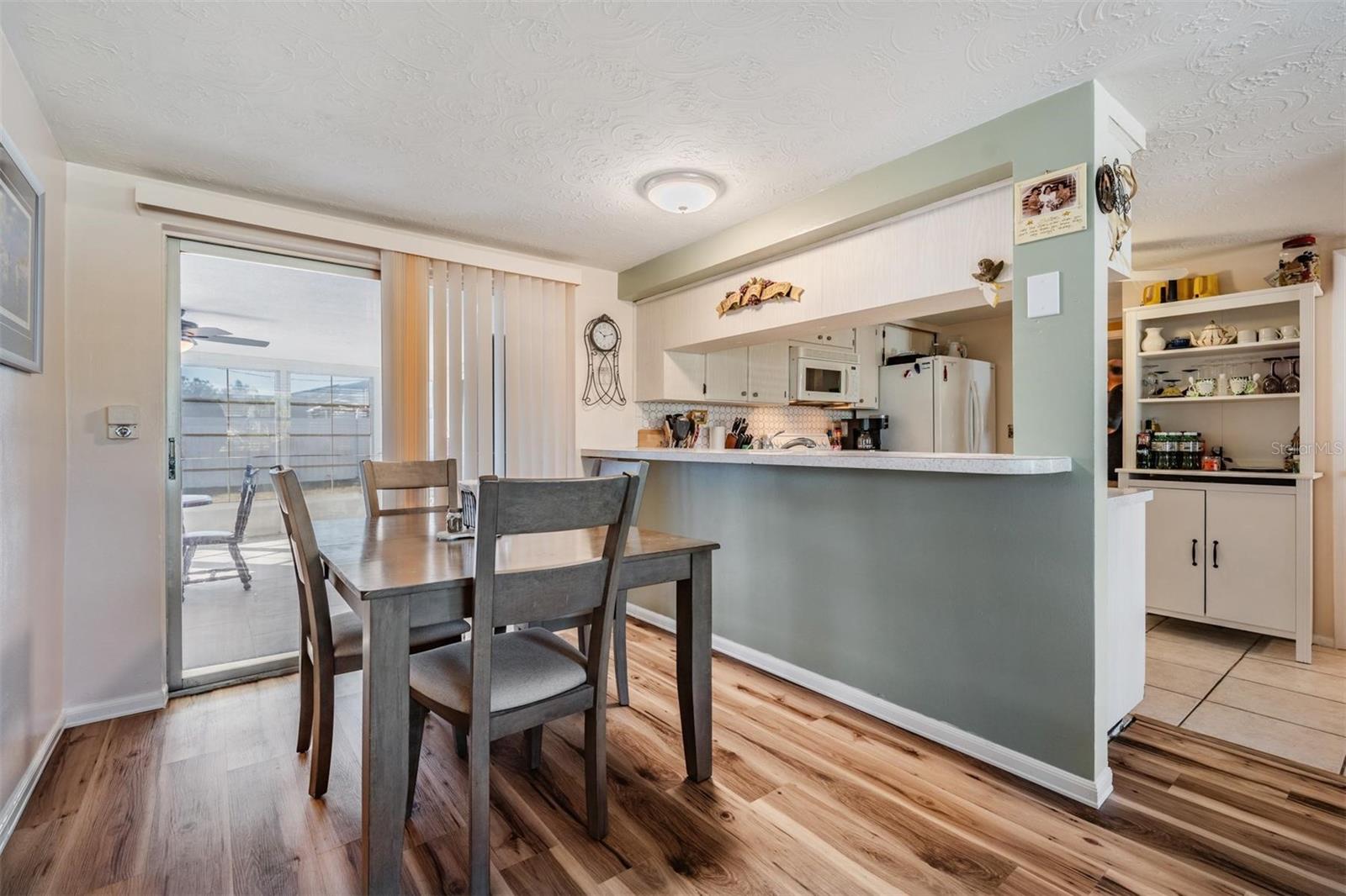 ALOHA GARDENS - Residential