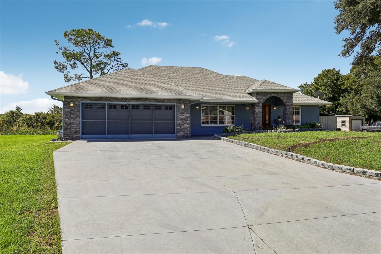 28116 LOIS DRIVE