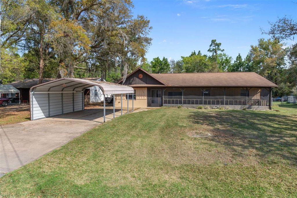 Photo of 7095 W Greenwood Lane, Crystal River, FL 34429 (MLS # W7884302)