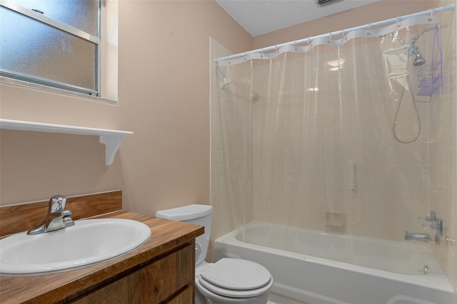 MEADOW WOOD - Residential