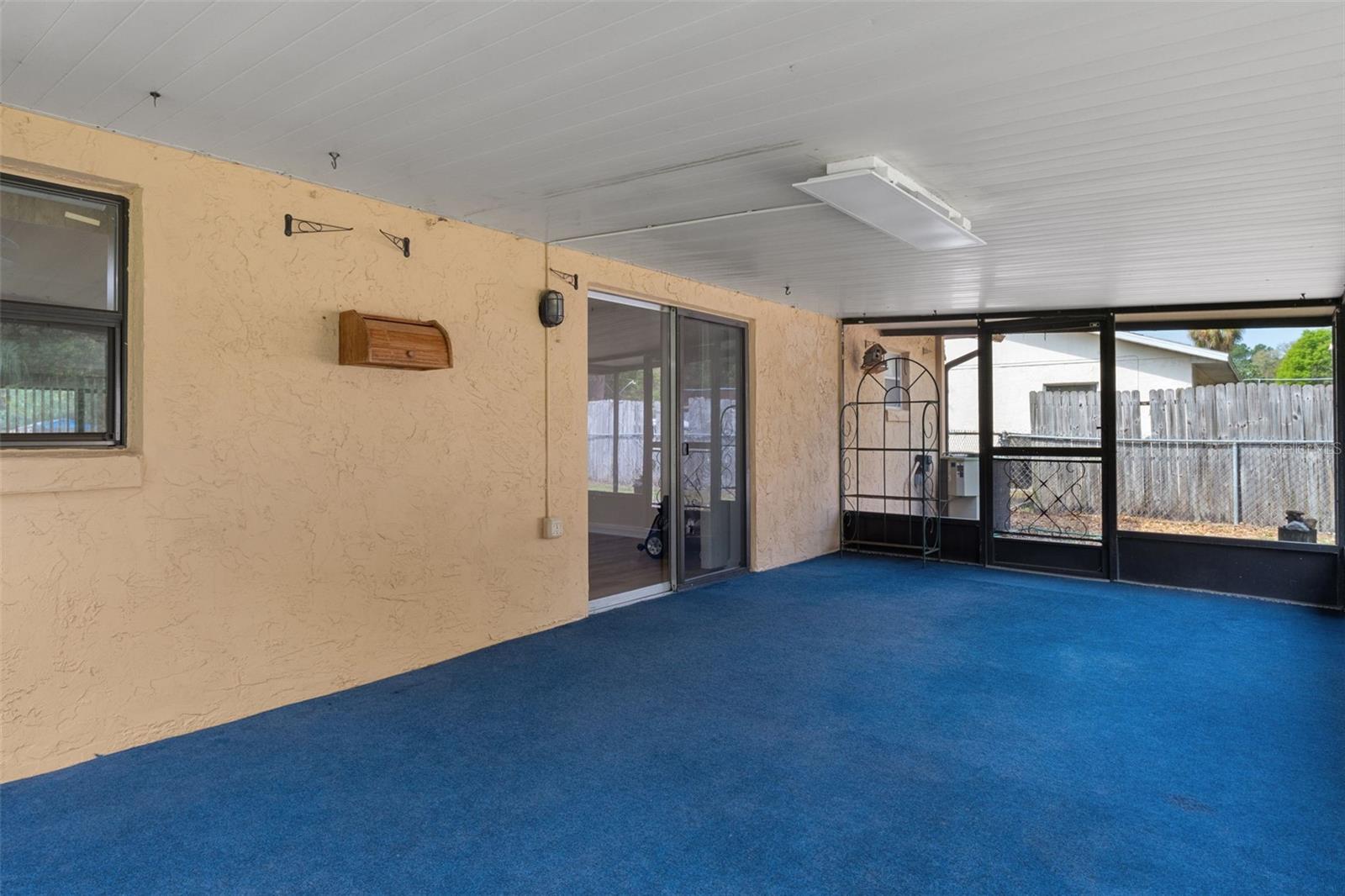 MEADOW WOOD - Residential