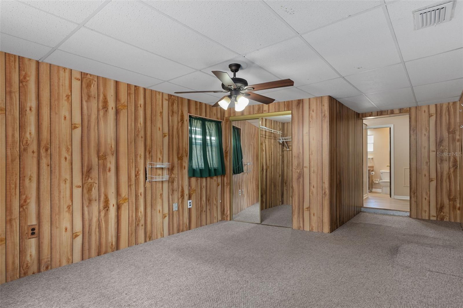 MEADOW WOOD - Residential