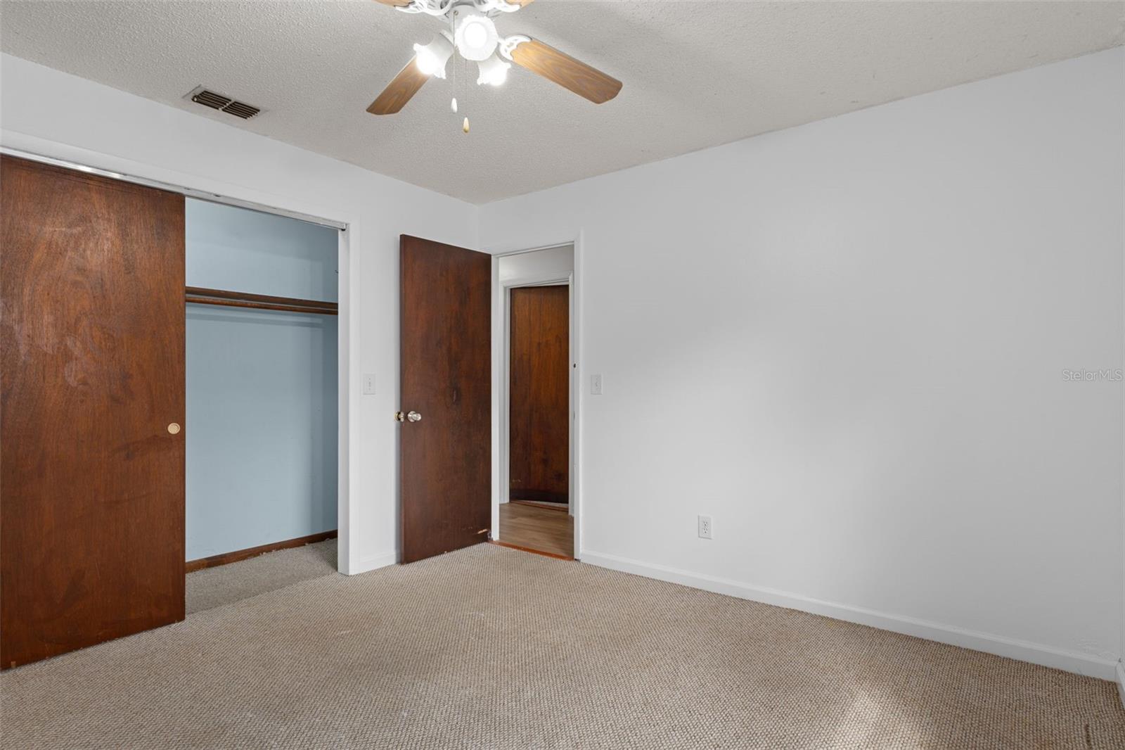 MEADOW WOOD - Residential