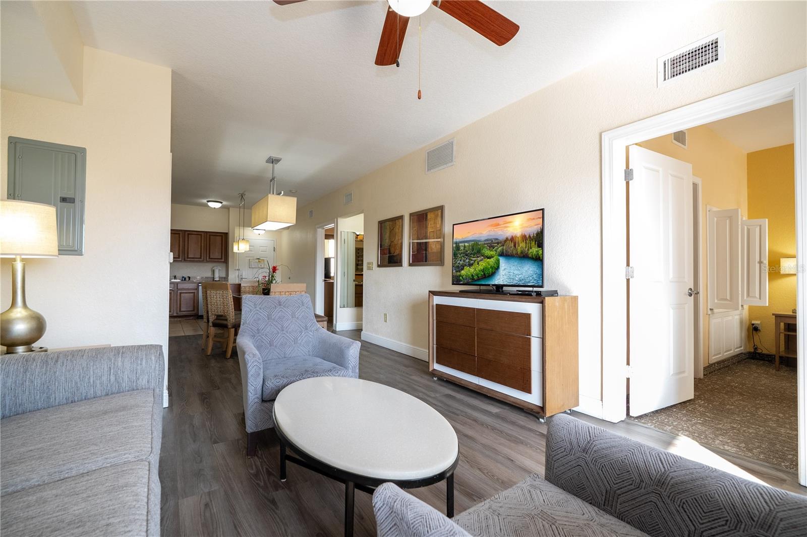 FLORIDAYS ORLANDO RESIDENCE - Residential