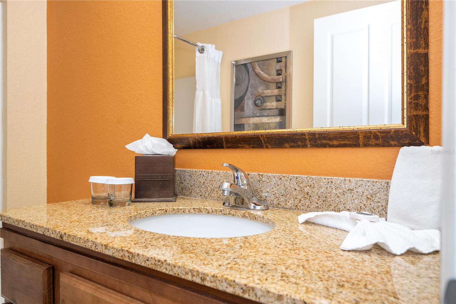 FLORIDAYS ORLANDO RESIDENCE - Residential