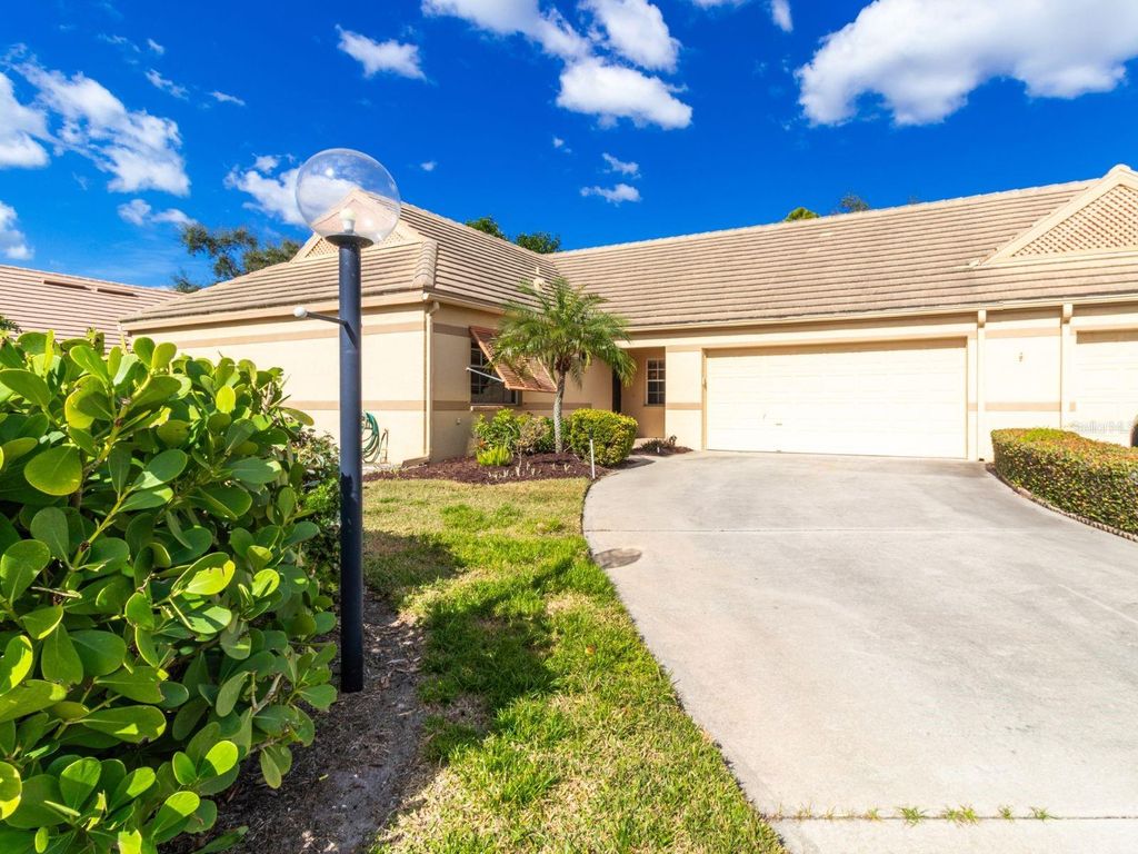 Photo of 5704 34th Court W, Bradenton, FL 34210 (MLS # A4676207)