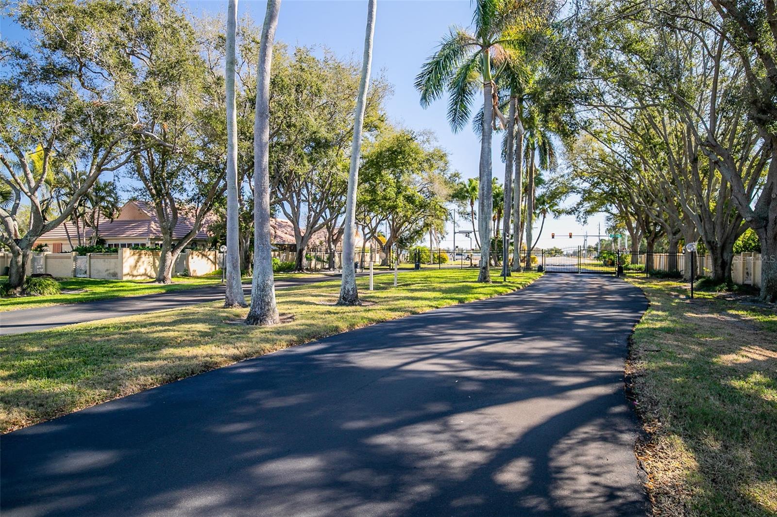 LAKEBRIDGE SOUTH PH A & B - Residential