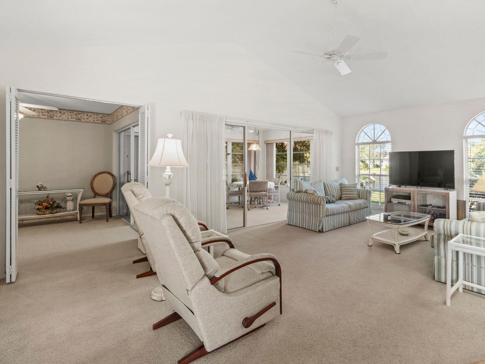 LAKEBRIDGE SOUTH PH A & B - Residential