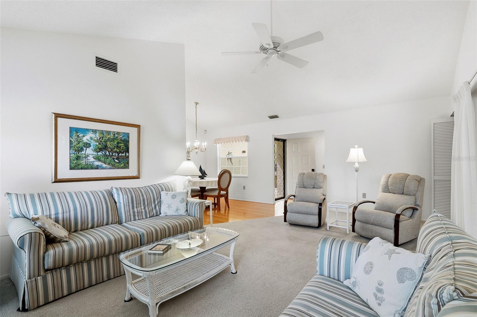 LAKEBRIDGE SOUTH PH A & B - Residential