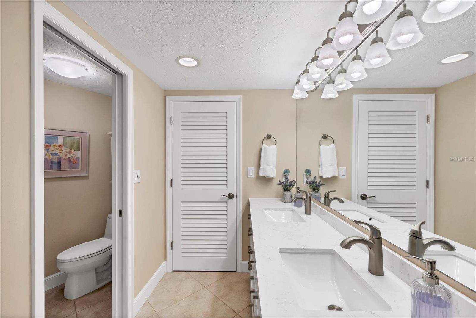 WESTCHESTER APTS - Residential