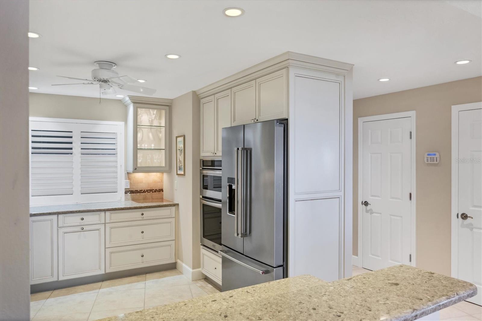 WESTCHESTER APTS - Residential