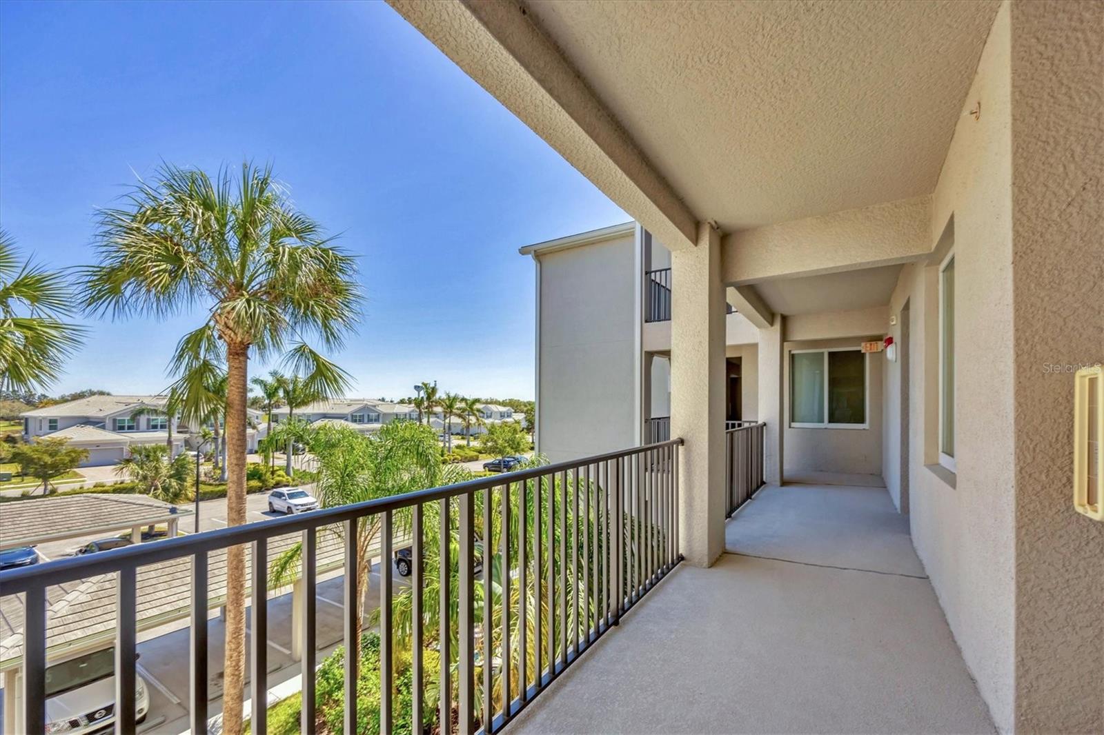 920 TIDEWATER SHORES LOOP 304
