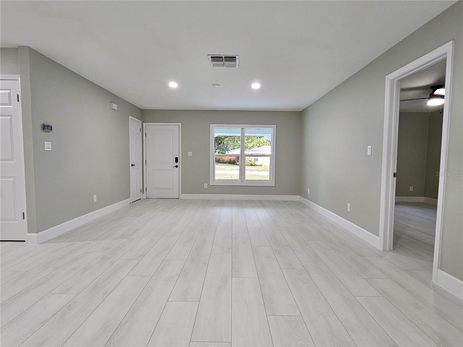 MINNEOLA PARK - Residential