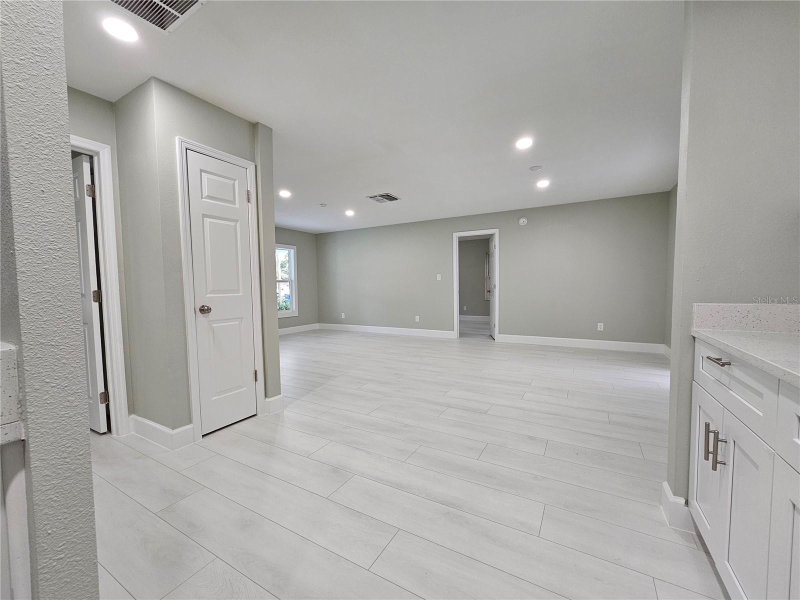 MINNEOLA PARK - Residential