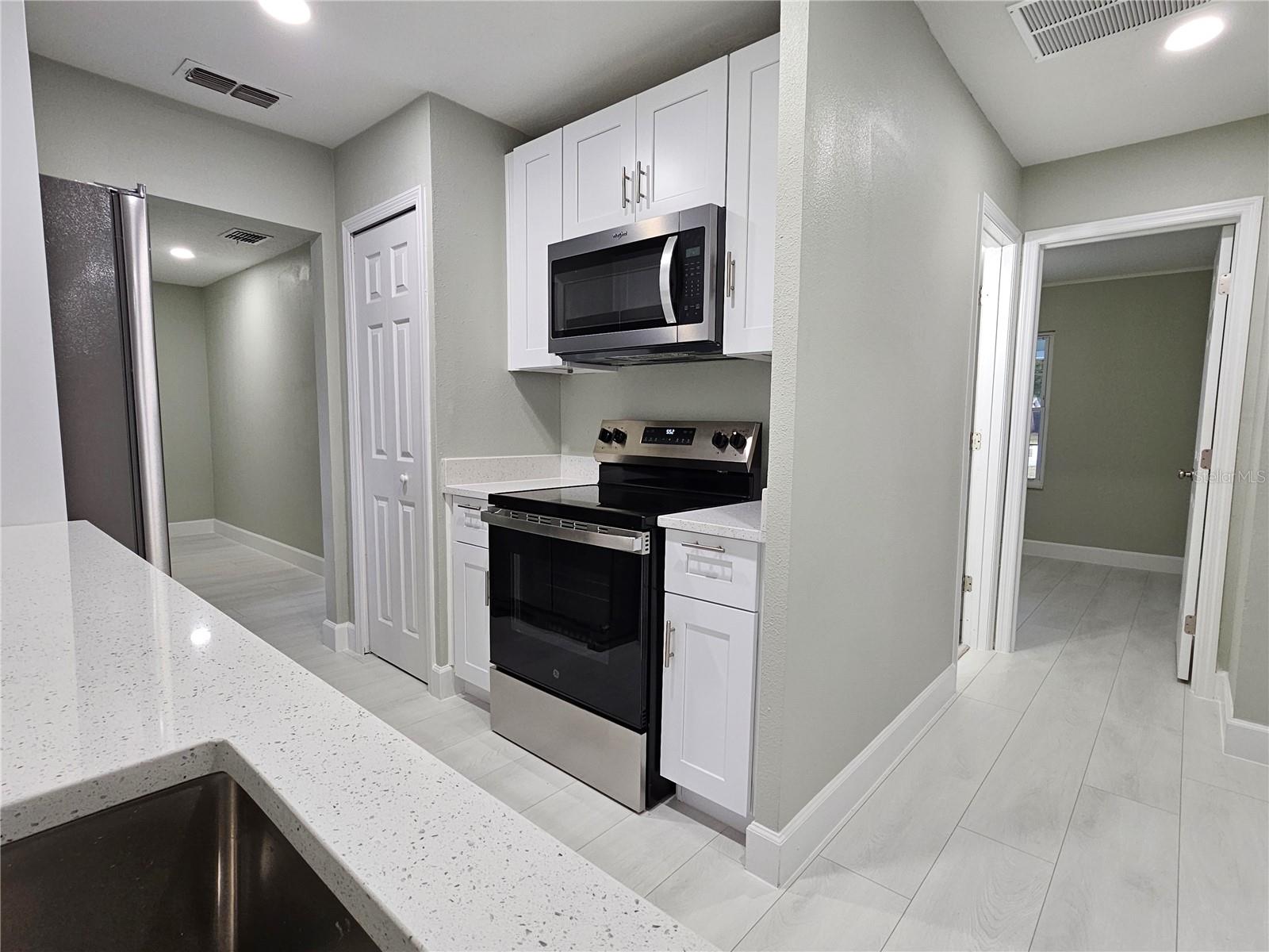 MINNEOLA PARK - Residential