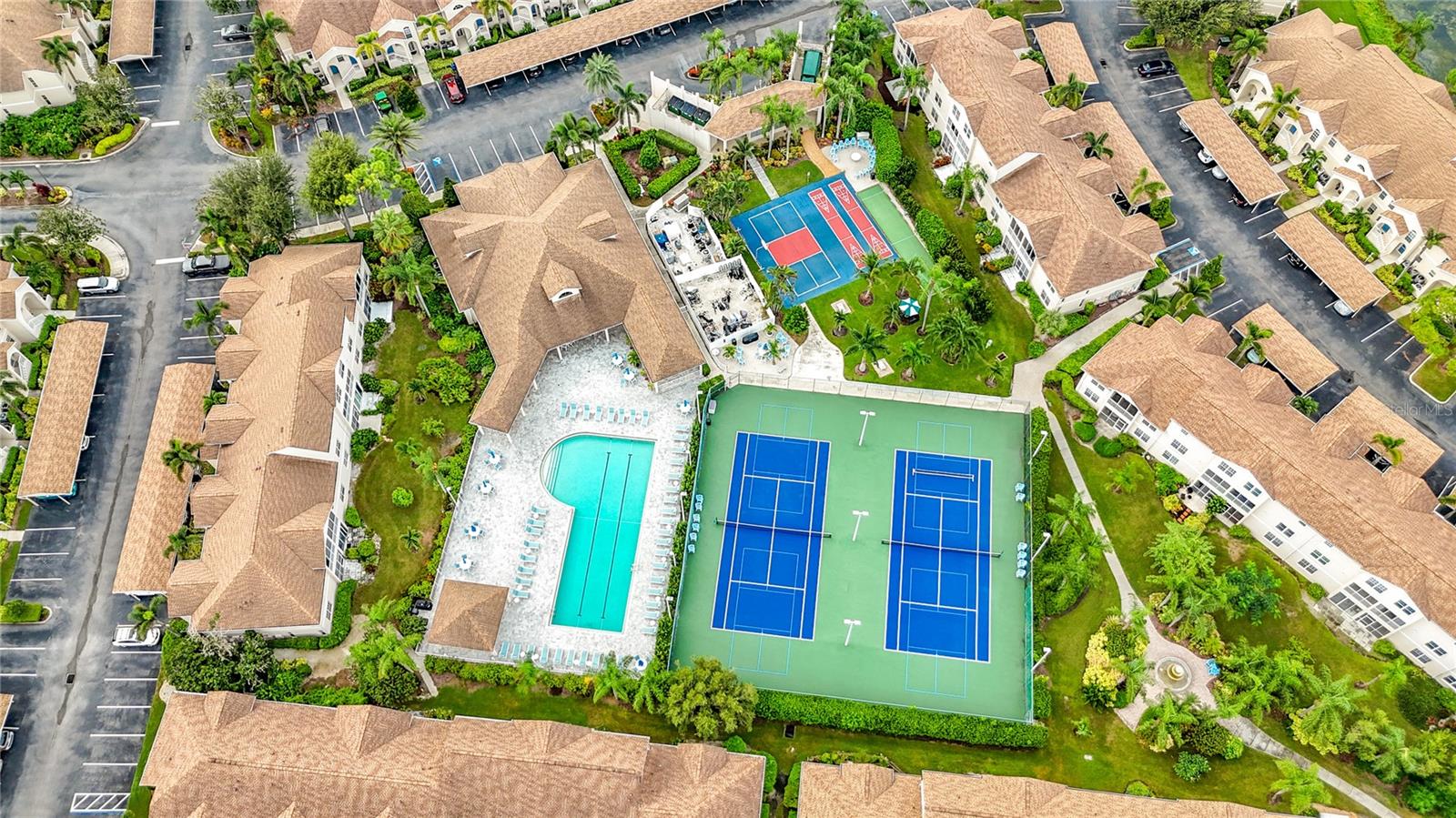 PINESTONE AT PALMER RANCH - Residential