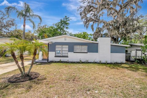 Photo of 7015 Filbert Lane, Tampa, FL 33637 (MLS # TB8494807)