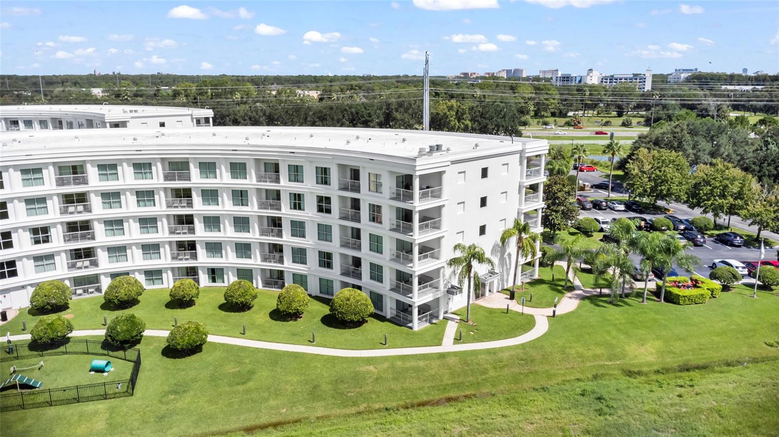 MONA LISA AT CELEBRATION CONDO HOTEL - Residential