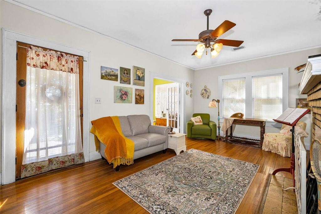 Photo of 3411 W Bay Avenue, Tampa, FL 33611 (MLS # TB8473278)