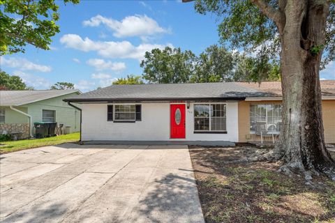 Photo of 749 Quail Hollow Drive, Orlando, FL 32825 (MLS # O6415319)