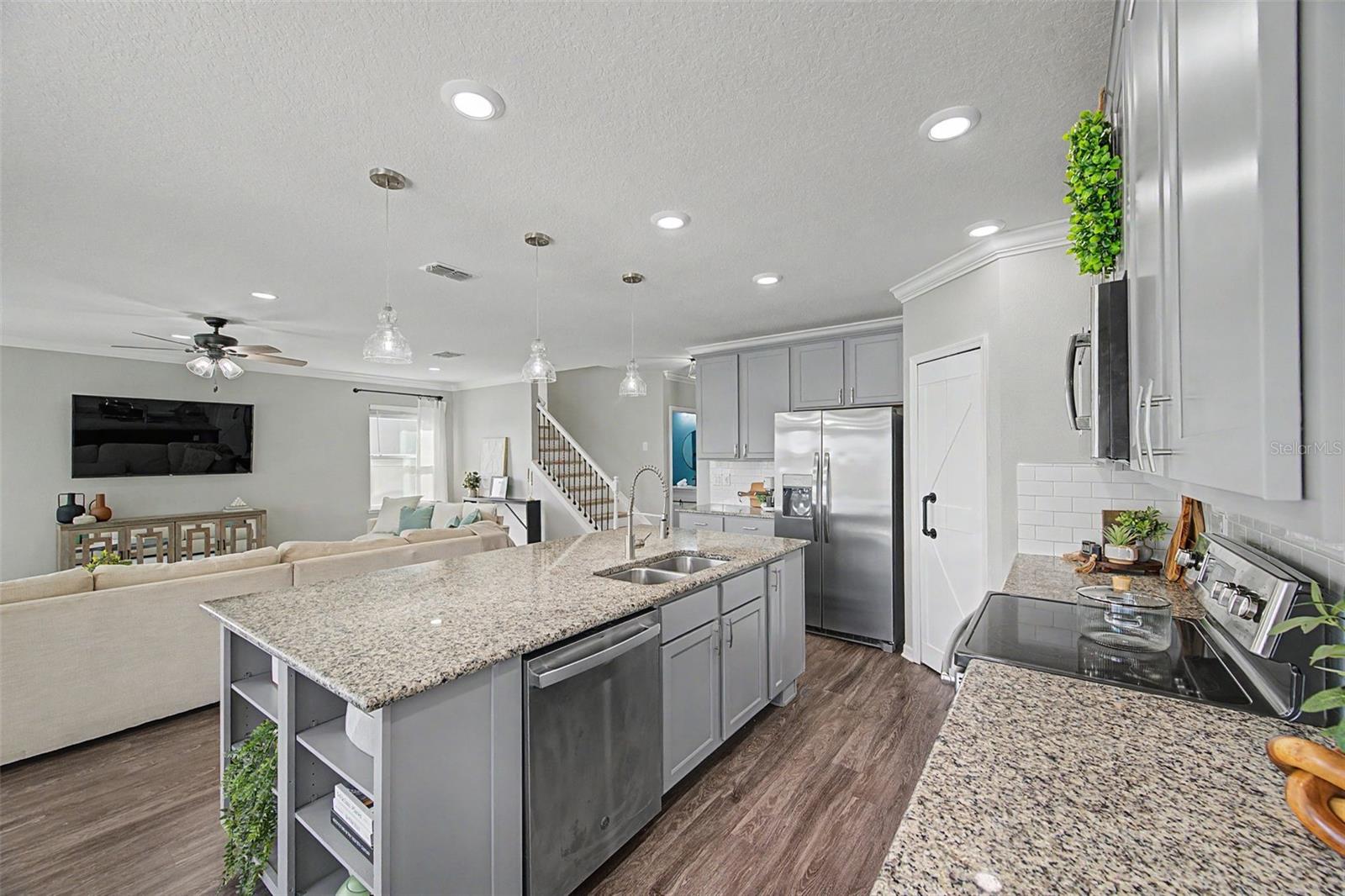 EPPERSON RANCH SOUTH PH 2H-1 - Residential