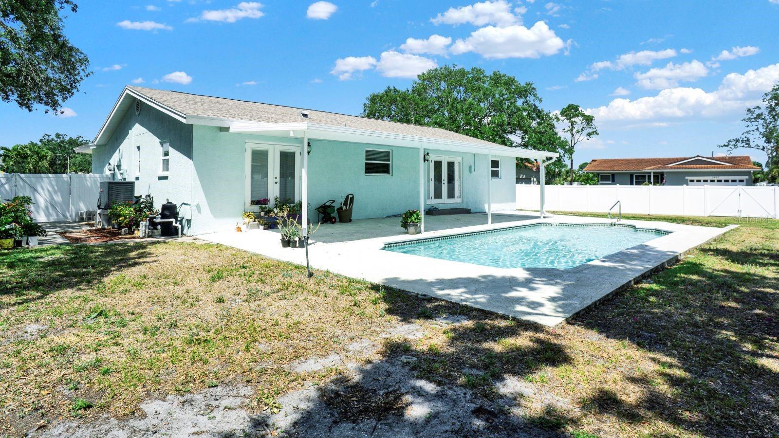 SHORE ACRES SEC 1 TWIN LAKES ADD - Residential