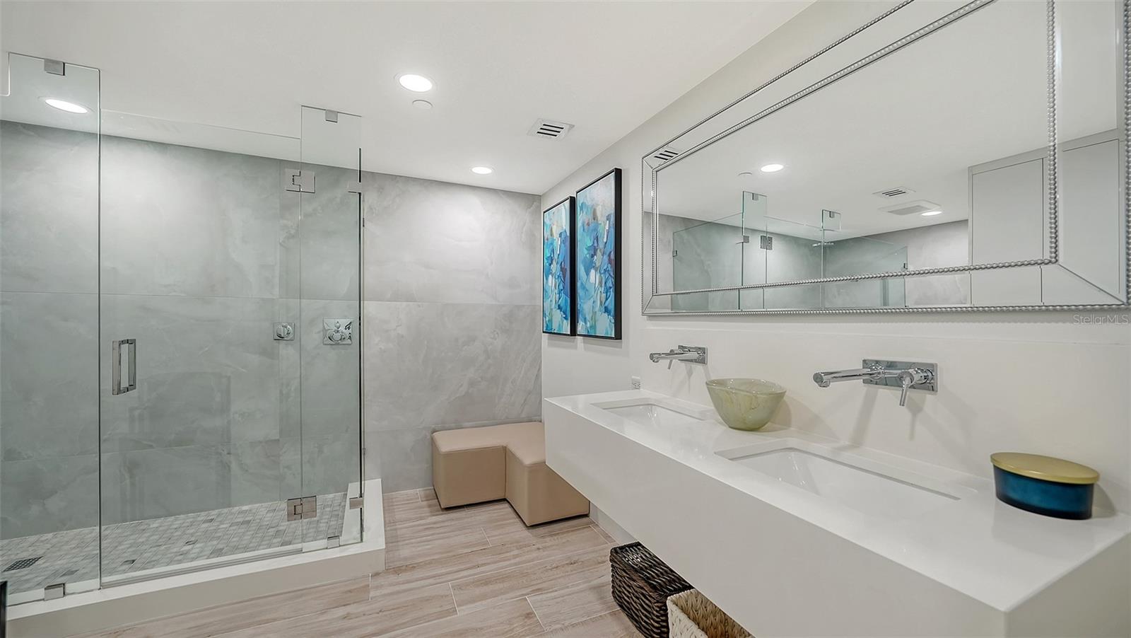 FAIRWAY BAY 1 - Residential