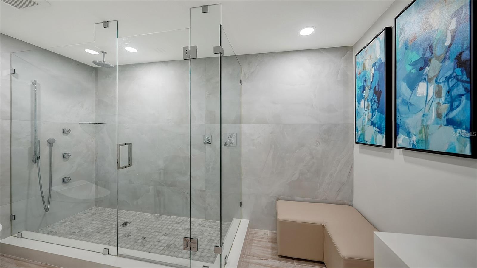 FAIRWAY BAY 1 - Residential