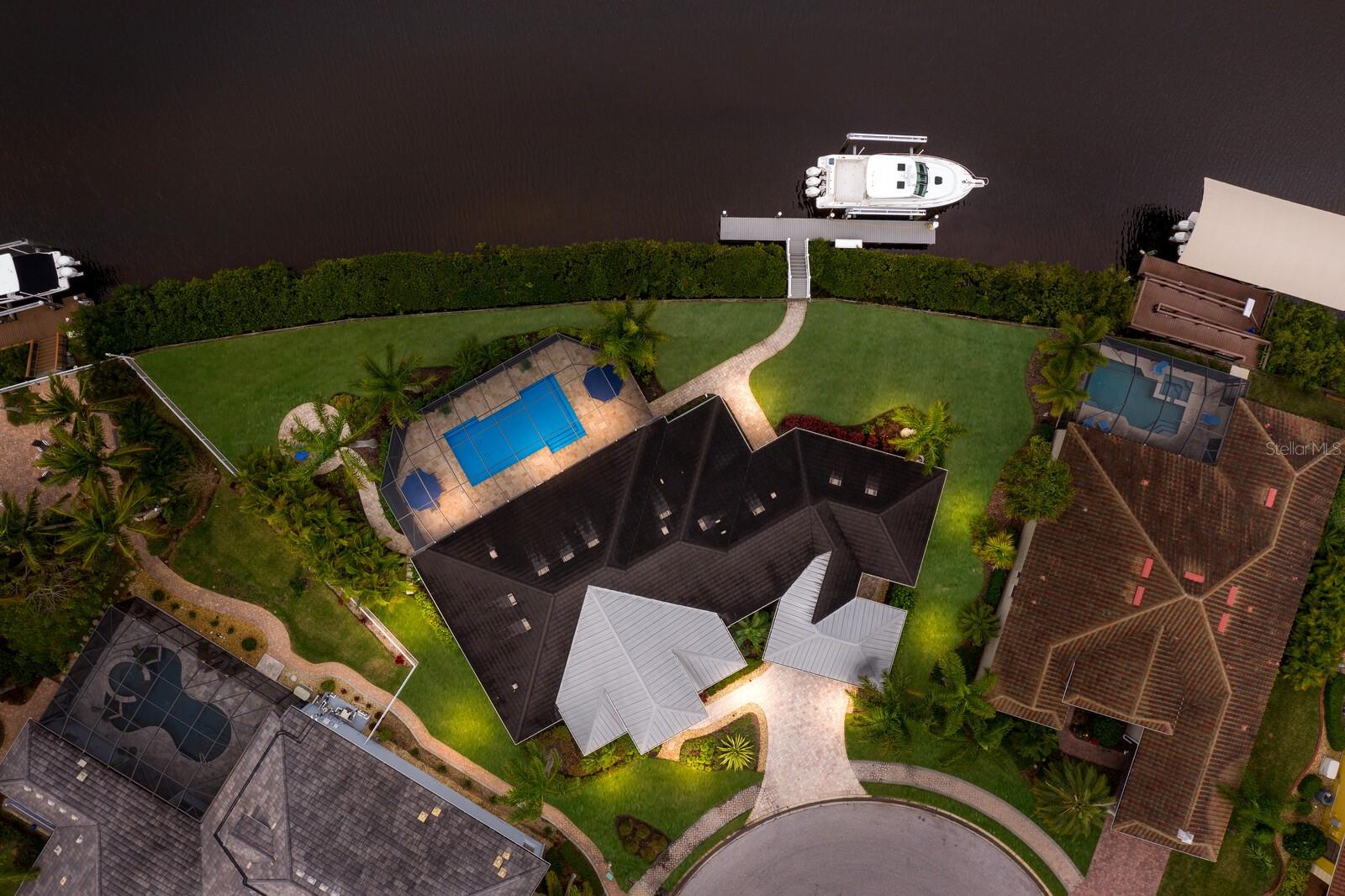 HARBOUR WALK - Residential