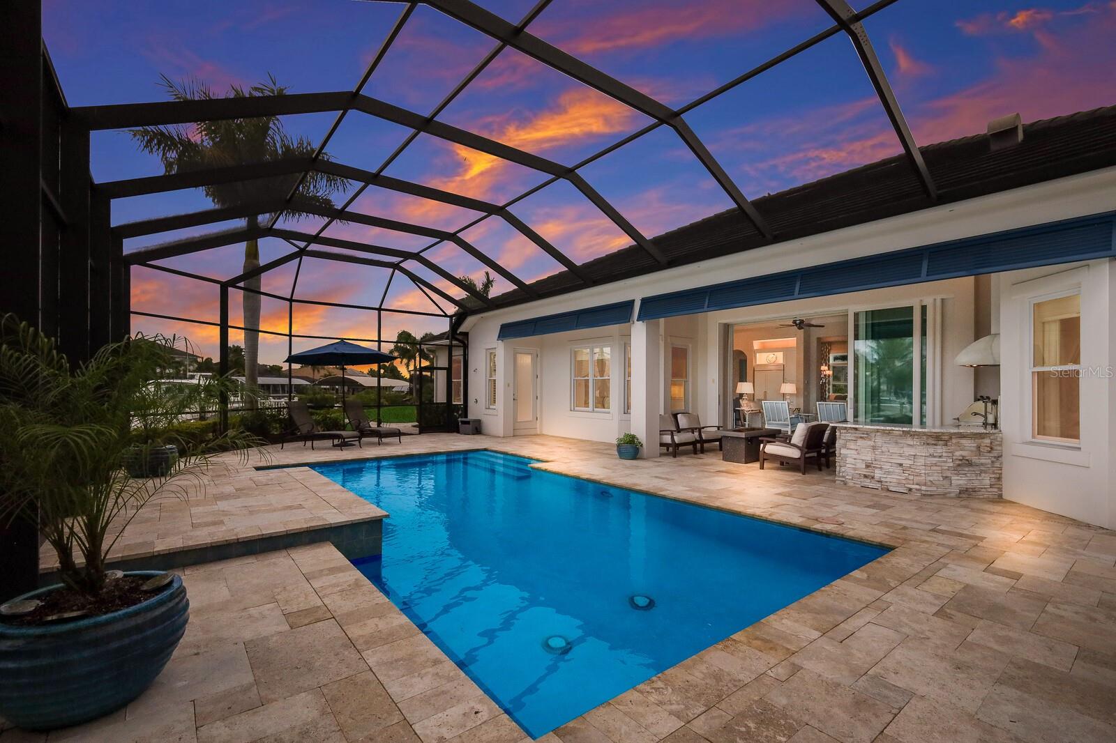 HARBOUR WALK - Residential