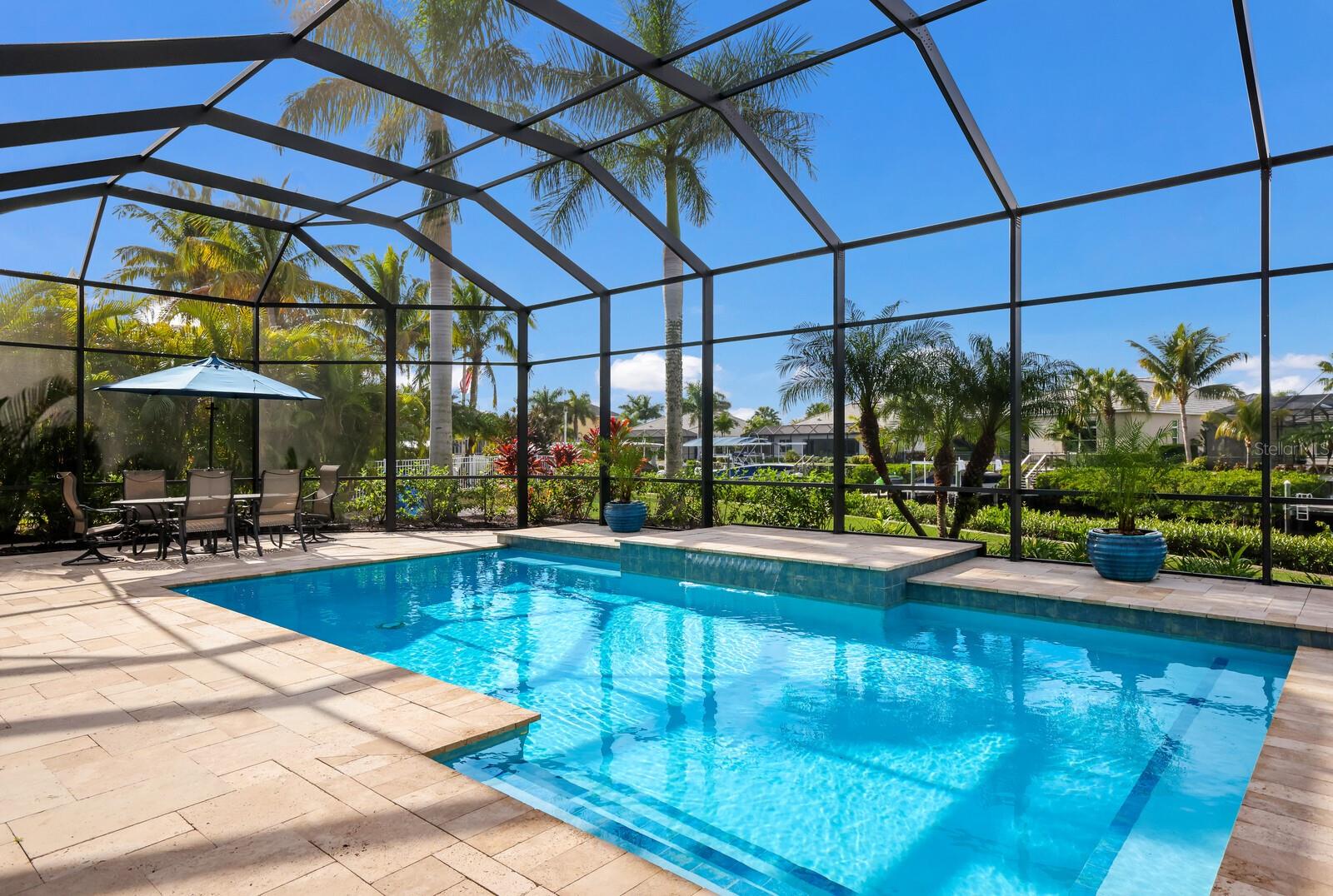 HARBOUR WALK - Residential