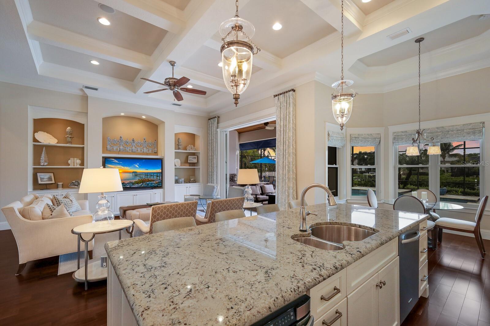 HARBOUR WALK - Residential