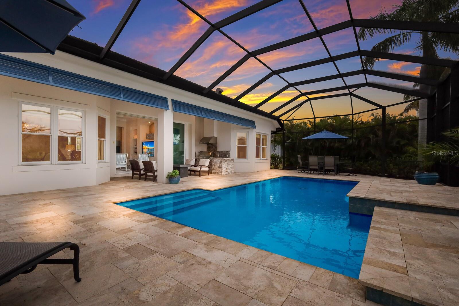 HARBOUR WALK - Residential