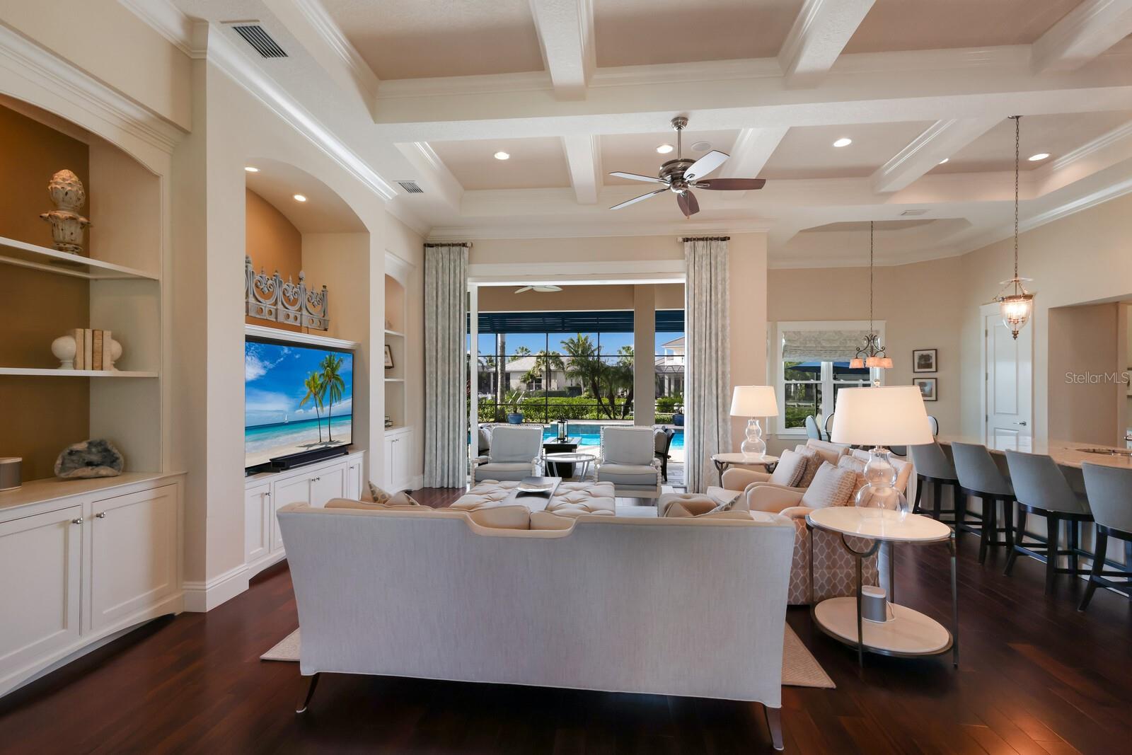 HARBOUR WALK - Residential