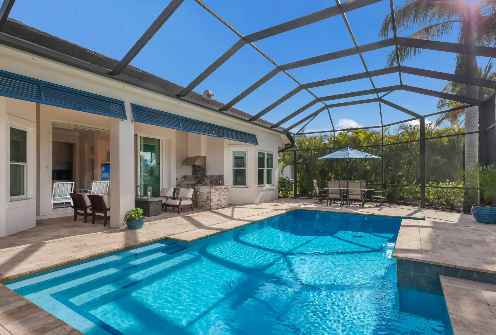 HARBOUR WALK - Residential