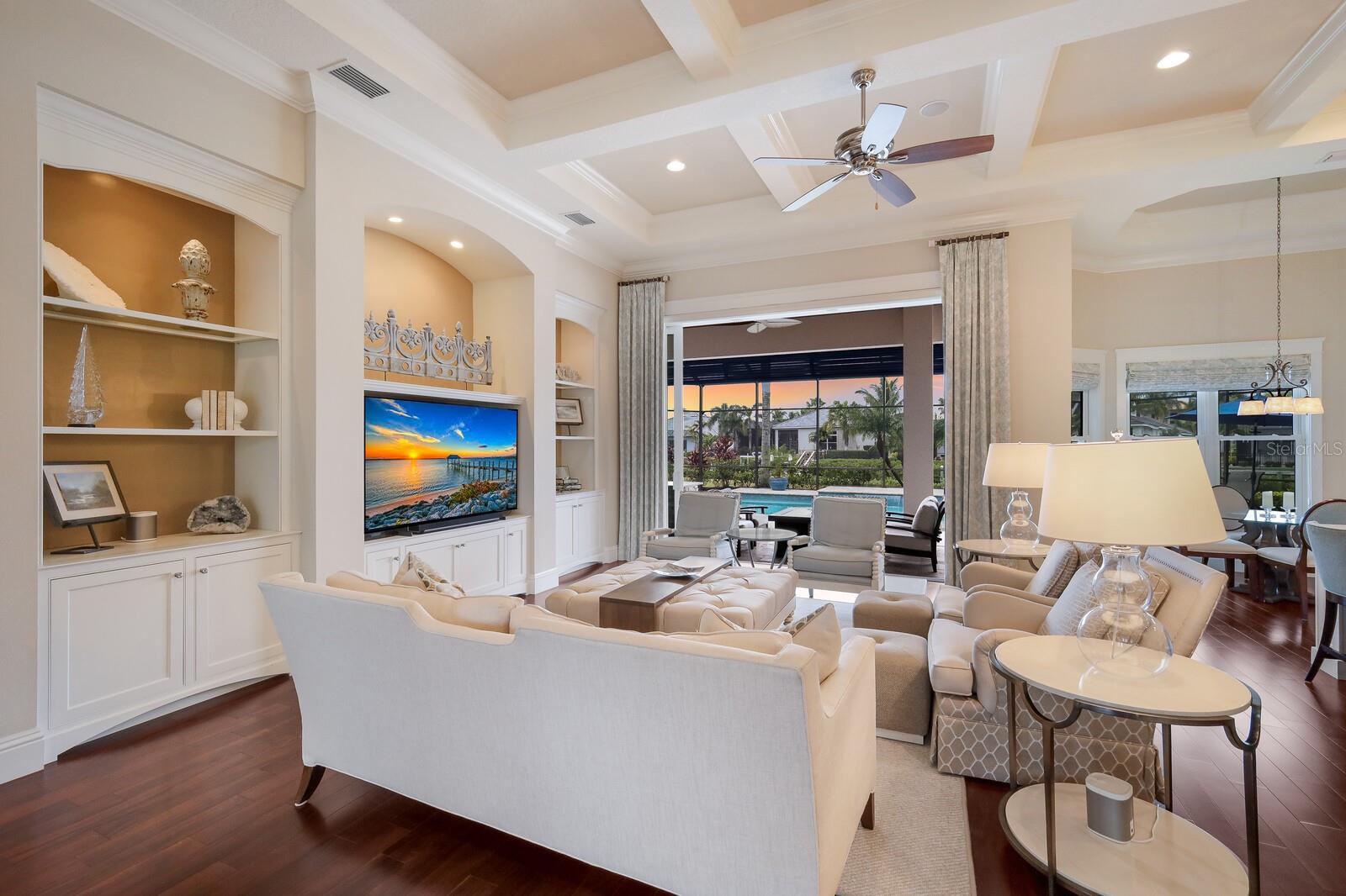 HARBOUR WALK - Residential