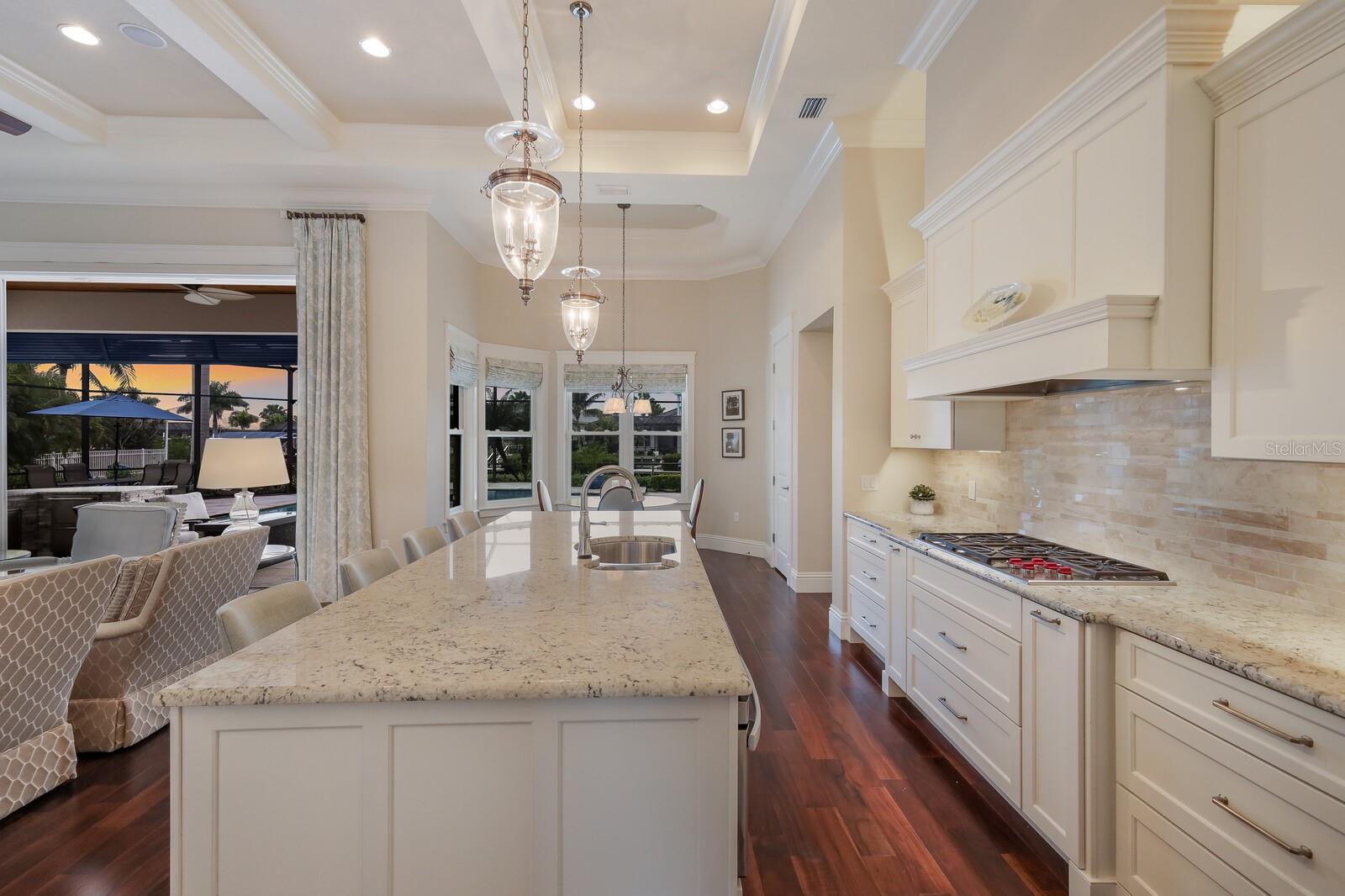 HARBOUR WALK - Residential