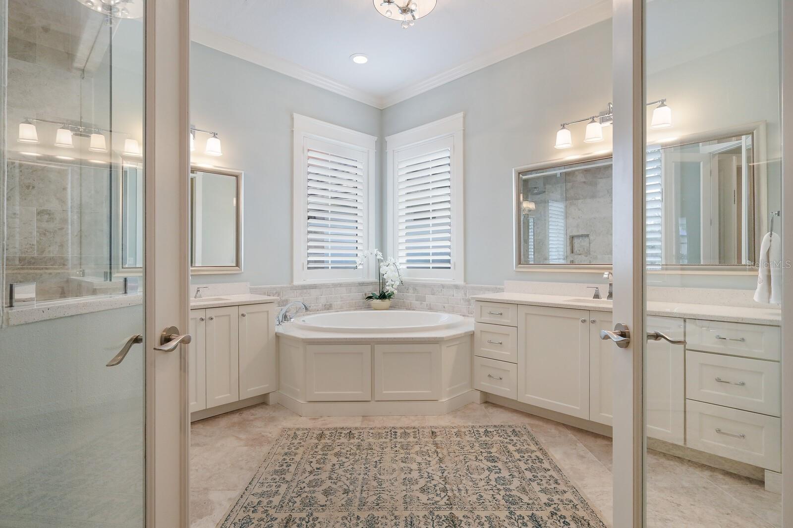 HARBOUR WALK - Residential