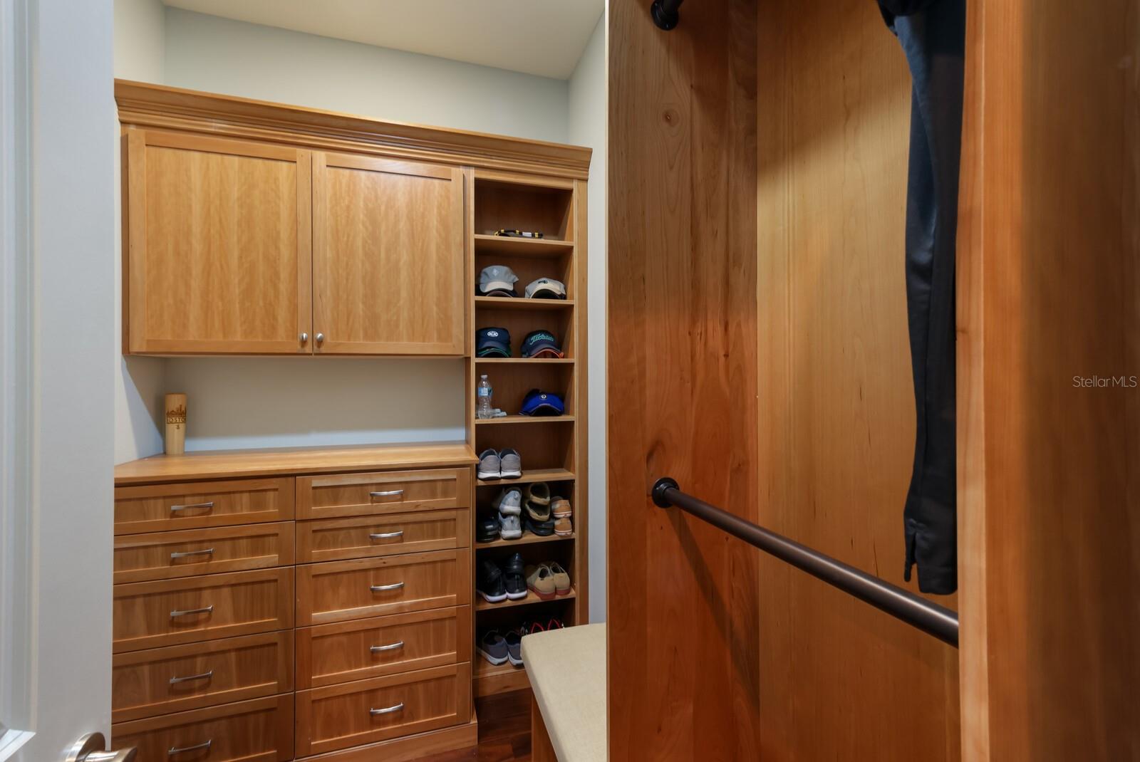 HARBOUR WALK - Residential