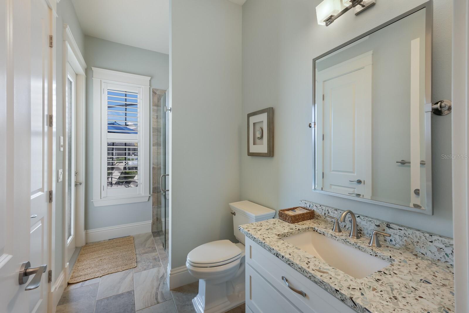 HARBOUR WALK - Residential