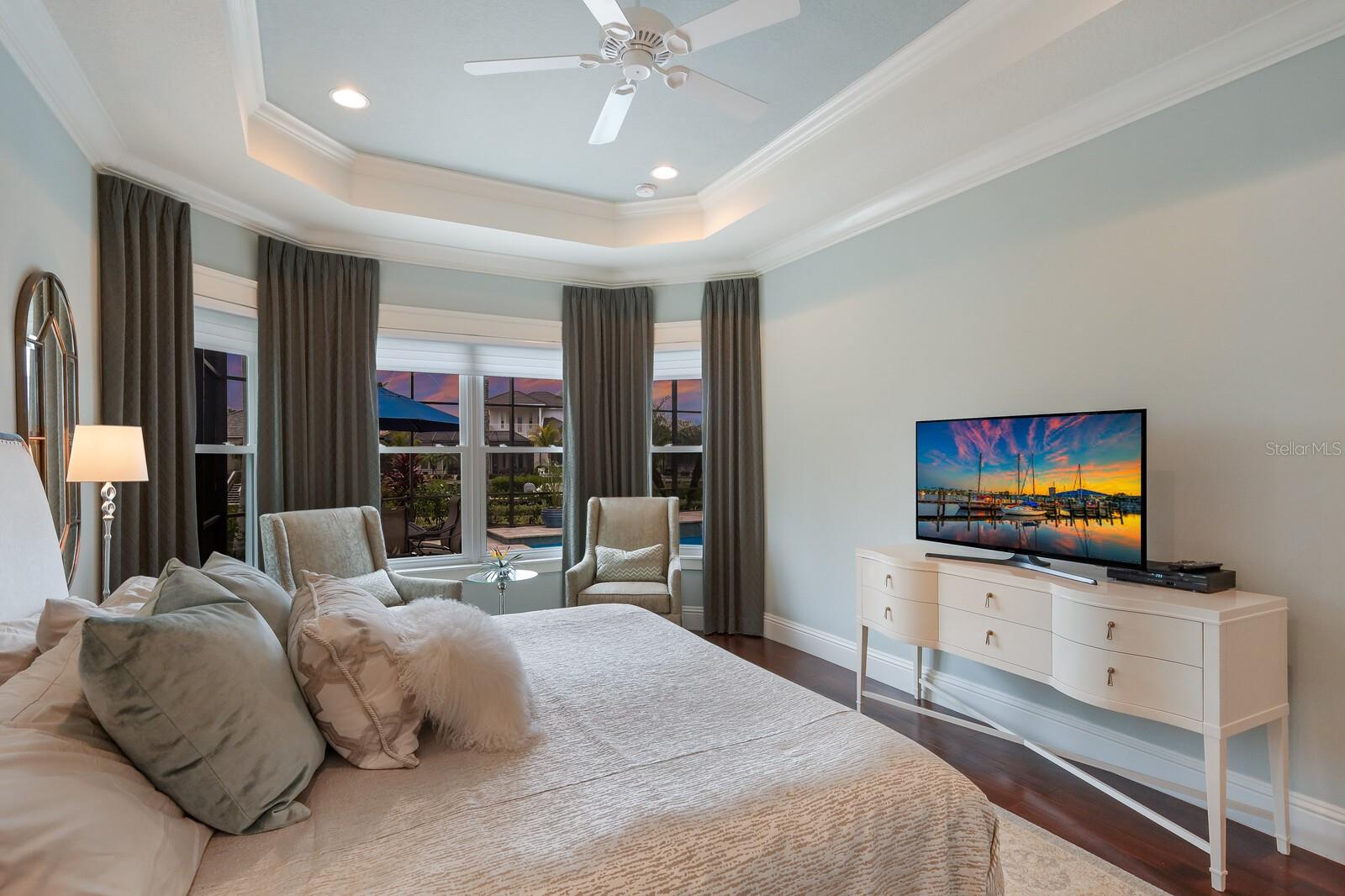 HARBOUR WALK - Residential