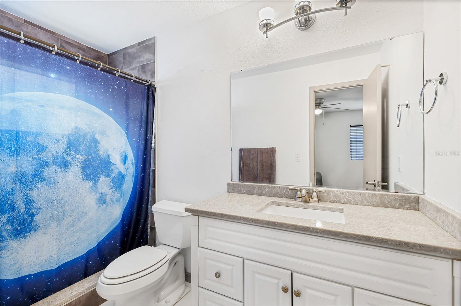 RAMBLEWOOD ACRES - Residential