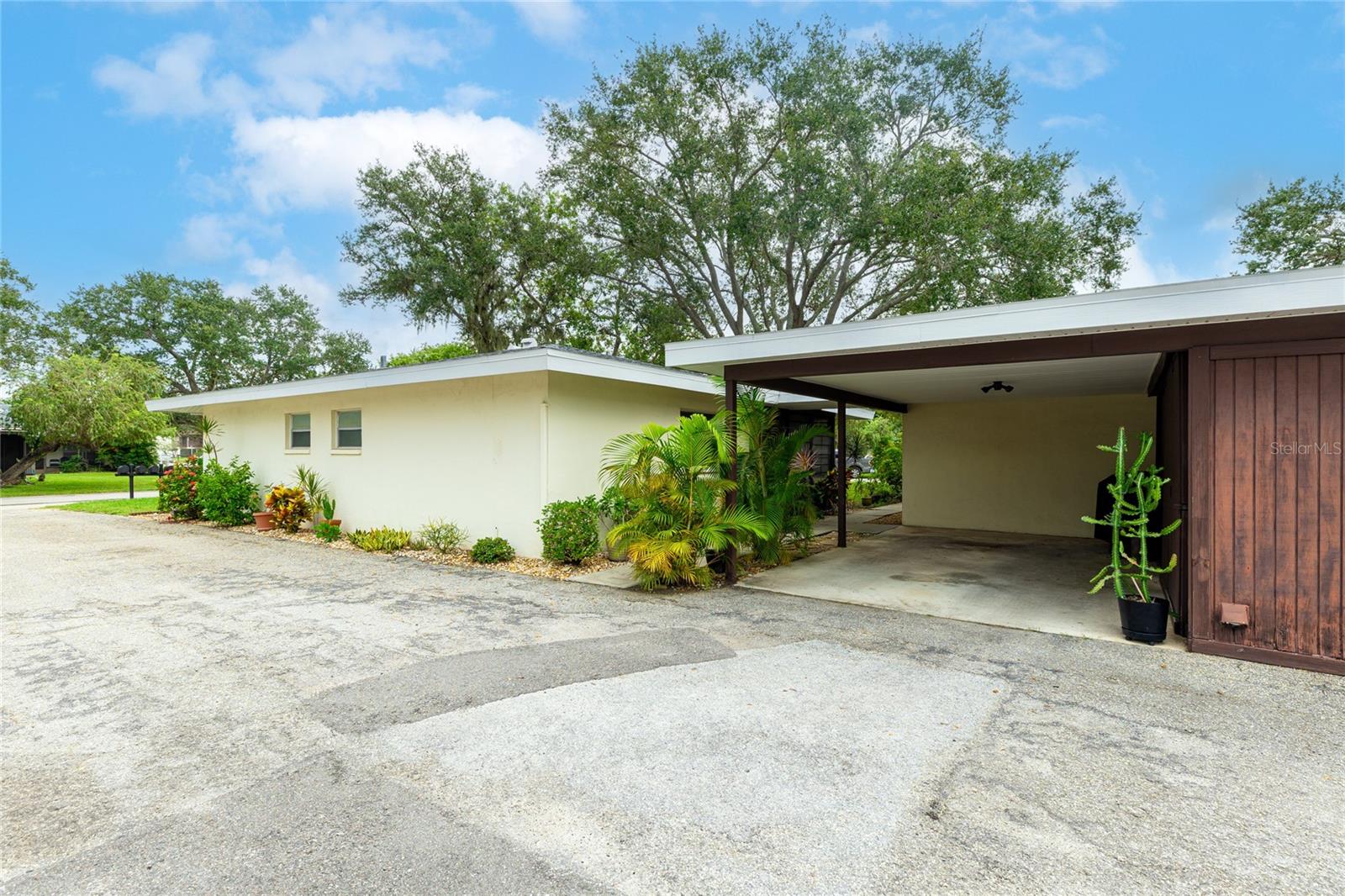 RAMBLEWOOD ACRES - Residential