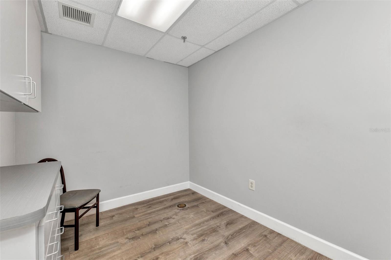 PORT CHARLOTTE MEDICAL PAVILION - Commercial Sale