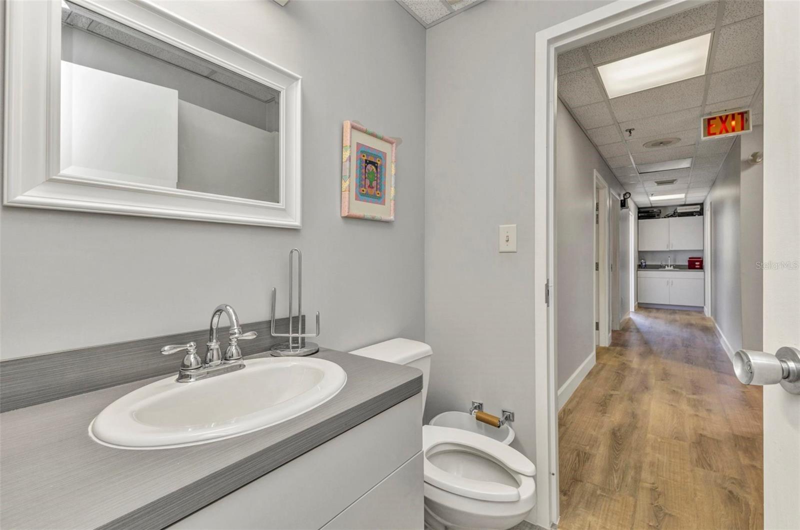 PORT CHARLOTTE MEDICAL PAVILION - Commercial Sale